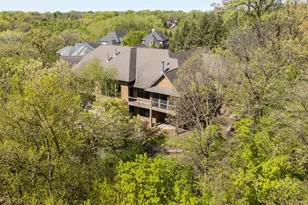 6823 Alpine Trail, Eden Prairie, MN 55346 - Photo 80