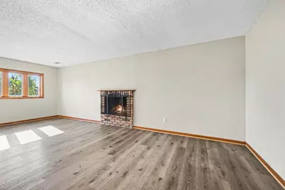 2000 Westview Drive, Hastings, MN 55033 - Photo 6