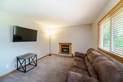 6805 Craig Court, Inver Grove Heights, MN 55076 - Photo 8