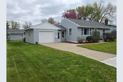 1016 32nd Avenue N, Saint Cloud, MN 56303 - Photo 2