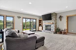 912 14th St NE, Montgomery, MN 56069 - Photo 38