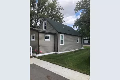 405 Hoff Avenue, Vining, MN 56588 - Photo 4