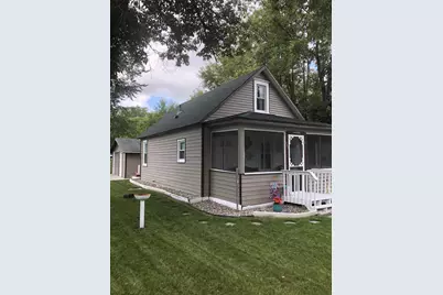 405 Hoff Avenue, Vining, MN 56588 - Photo 2