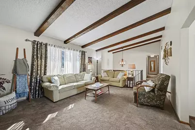 630 Tyrol Lane, Shakopee, MN 55379 - Photo 6