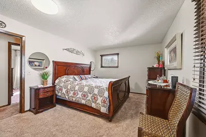 630 Tyrol Lane, Shakopee, MN 55379 - Photo 16