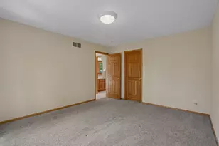 7701 Shenandoah Ln N, Maple Grove, MN 55311 - Photo 46