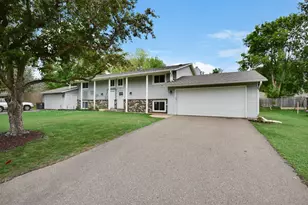 7315 Stewart Dr, Eden Prairie, MN 55346 - Photo 1