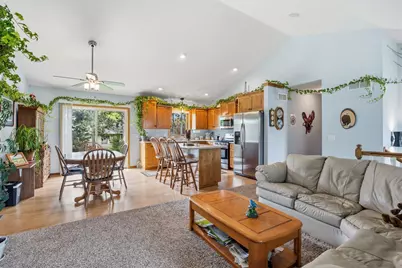 8707 Preserve Boulevard N, Chisago City, MN 55013 - Photo 6