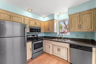 986 Demont Ave E, Maplewood, MN 55109 - Photo 26