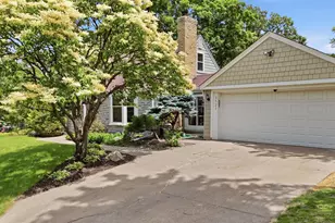 3521 Glenhurst Ave, Saint Louis Park, MN 55416 - Photo 2