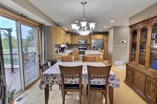 715 Acacia Dr S, Annandale, MN 55302 - Photo 10