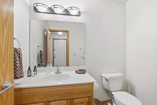 15407 Radium St NW, Anoka, MN 55303 - Photo 16