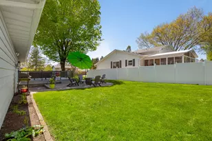 20 Mitchell Dr, Faribault, MN 55021 - Photo 4
