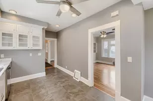 822 Smith Ave S, Saint Paul, MN 55107 - Photo 10