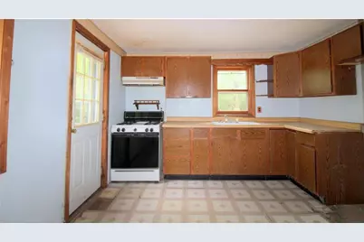 408 State Street E, Detroit Lakes, MN 56501 - Photo 2