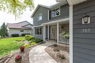 305 Chancery Ln, Mankato, MN 56001 - Photo 1