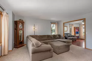 305 Chancery Ln, Mankato, MN 56001 - Photo 12