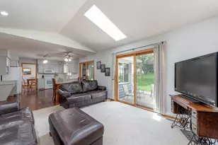 305 Chancery Ln, Mankato, MN 56001 - Photo 12