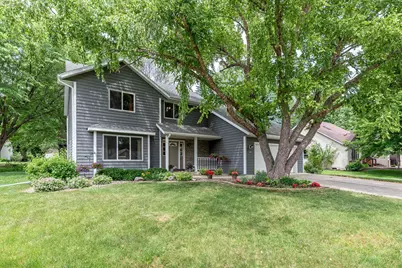 305 Chancery Lane, Mankato, MN 56001 - Photo 2