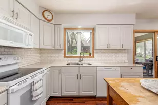 305 Chancery Ln, Mankato, MN 56001 - Photo 18