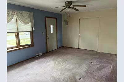 408 E 32nd Street, Hibbing, MN 55746 - Photo 4