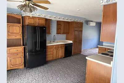 408 E 32nd Street, Hibbing, MN 55746 - Photo 6