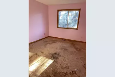 818 Sterling Street S, Maplewood, MN 55119 - Photo 8