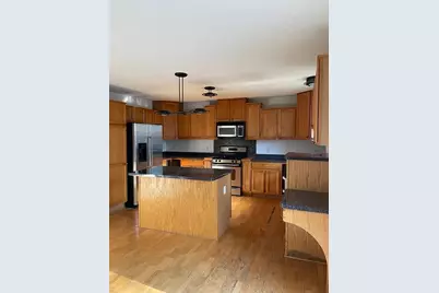 818 Sterling Street S, Maplewood, MN 55119 - Photo 2