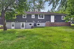 605 5th St NE, Montgomery, MN 56069 - Photo 22