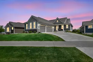 11527 Arnie Wy N, Lake Elmo, MN 55042 - Photo 1
