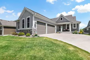 11527 Arnie Wy N, Lake Elmo, MN 55042 - Photo 2