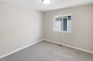 25868 Emerson Ct, Wyoming, MN 55092 - Photo 24