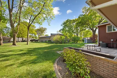 1813 Marie Lane, North Mankato, MN 56003 - Photo 36