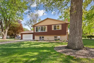 1813 Marie Lane, North Mankato, MN 56003 - Photo 2
