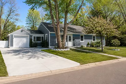 8401 14th Avenue S, Bloomington, MN 55425 - Photo 2