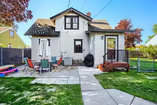 122 W Douglas St, South Saint Paul, MN 55075 - Photo 24