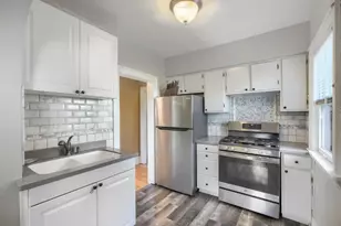 122 W Douglas St, South Saint Paul, MN 55075 - Photo 14