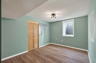 5725 Yucca Ln N, Plymouth, MN 55446 - Photo 40