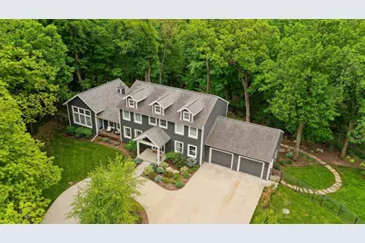 1147 Chippewa Drive NW, Rochester, MN 55901 - Photo 2