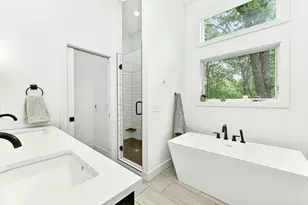 1147 Chippewa Dr NW, Rochester, MN 55901 - Photo 32