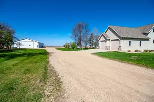 23877 County Road 21, Elbow Lake, MN 56531 - Photo 4