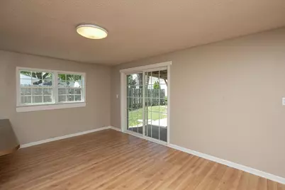 311 Center Avenue S, Eyota, MN 55934 - Photo 12