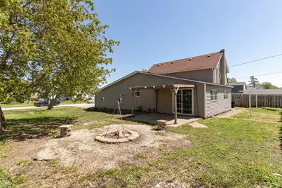 311 Center Avenue S, Eyota, MN 55934 - Photo 38