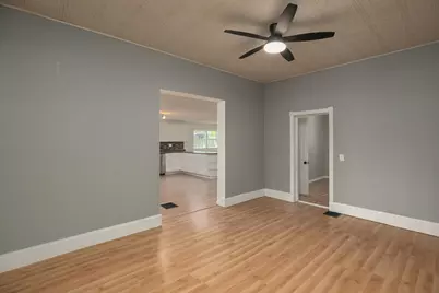 311 Center Avenue S, Eyota, MN 55934 - Photo 10