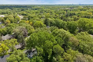 6533 Navaho Trail, Edina, MN 55439 - Photo 4