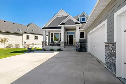 1945 Annika Drive N, Lake Elmo, MN 55042 - Photo 2