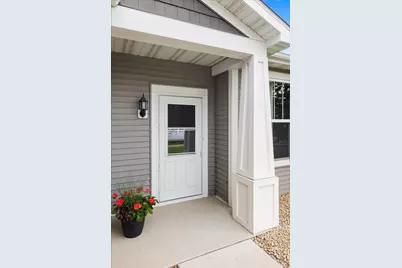 355 Rice Creek Boulevard NE, Fridley, MN 55432 - Photo 2
