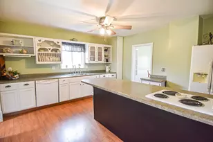 117 Red Lake Ave N, Saint Hilaire, MN 56754 - Photo 6