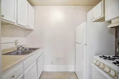 658 Hague Avenue, Saint Paul, MN 55104 - Photo 10