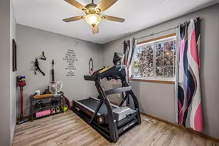 317 Creekside Dr, Buffalo, MN 55313 - Photo 18